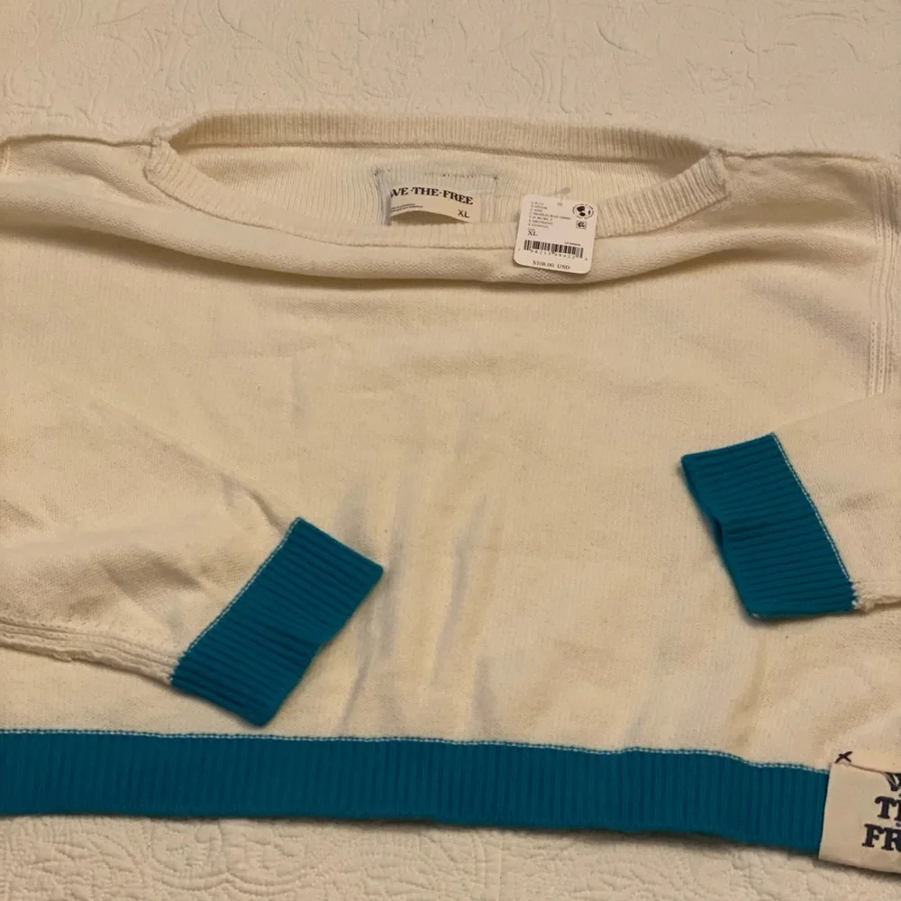 Free People Cream Cropped Sweater with Teal Trim - Picture 9 of 16